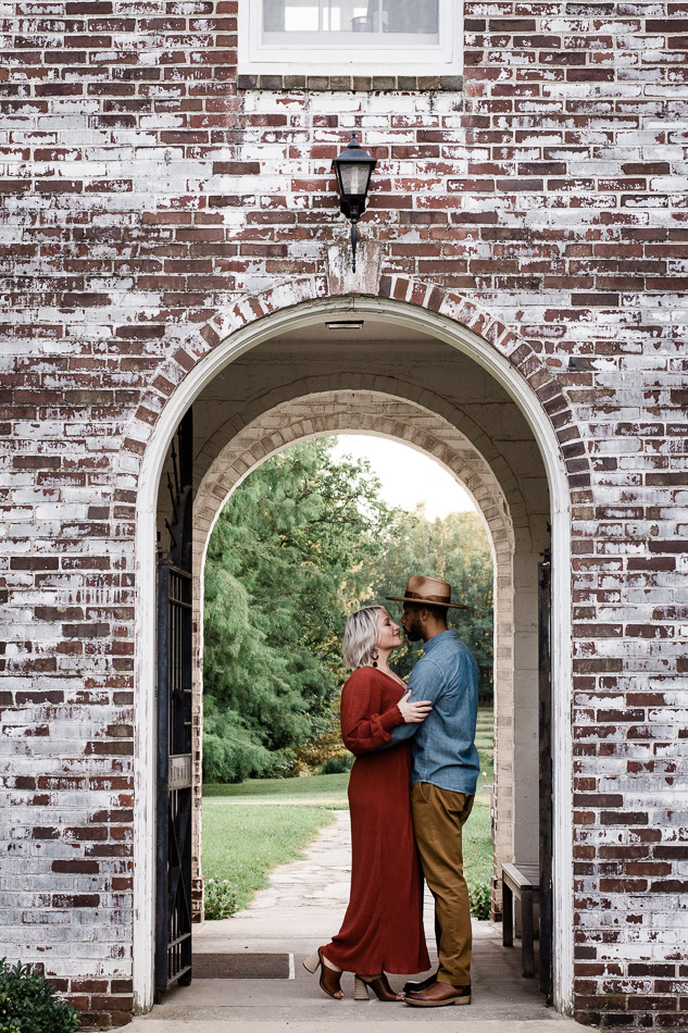 Virginia-Arboretum-Golden-Hour-Engagement